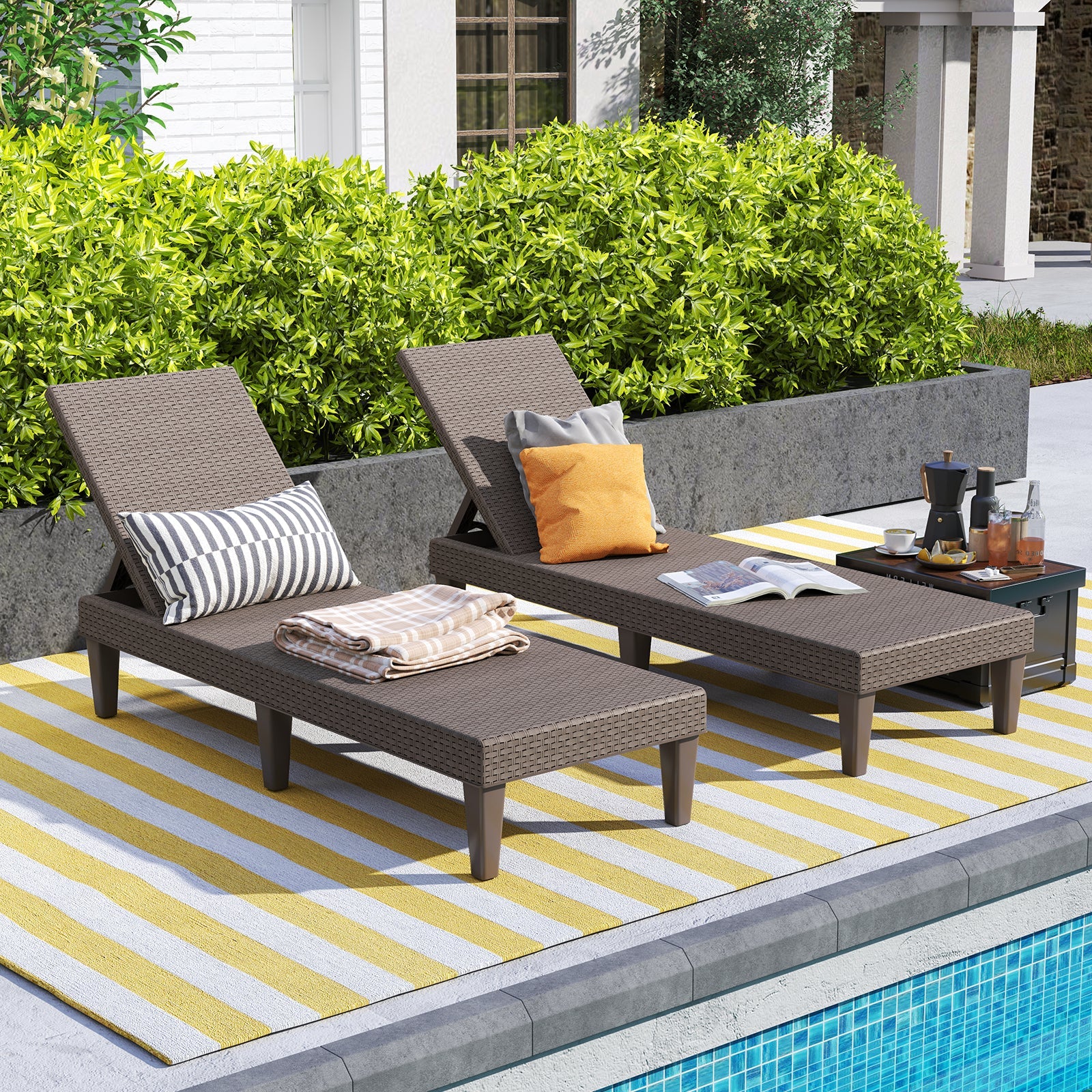 Outdoor Chaise Lounger Chair with Waterproof Rattan Textured PP Surface and 330 lbs Capacity-Brown